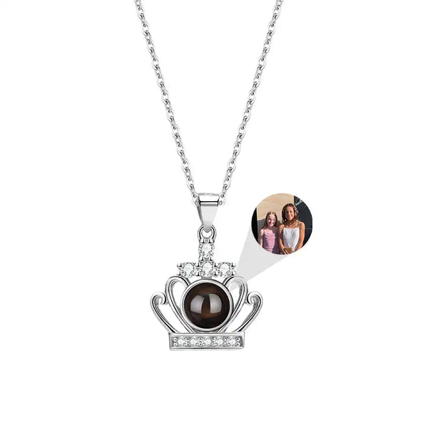 Crown Projection Diamond Necklace Elegant Design Gift for Girlfriend